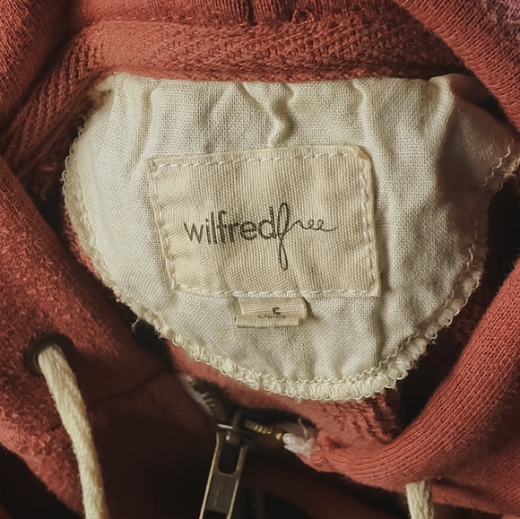 Wilfred Oversized Zipper Cape Poncho Sweater - Picture 10 of 11